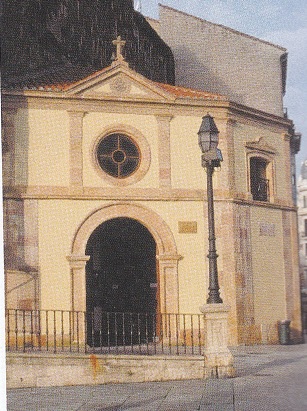 Capilla de La Balesquida en la Plaza de la Catedral