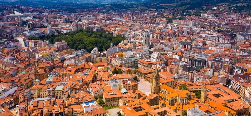 Panorámica de Oviedo desde el Naranco