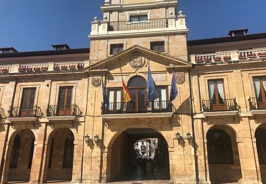 Ayuntamiento de Oviedo - Edificio histórico del siglo XVII